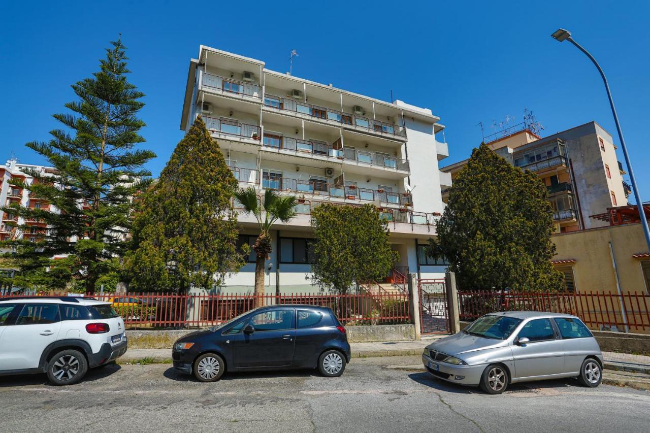 B&B Casabuddace Messina Exterior foto