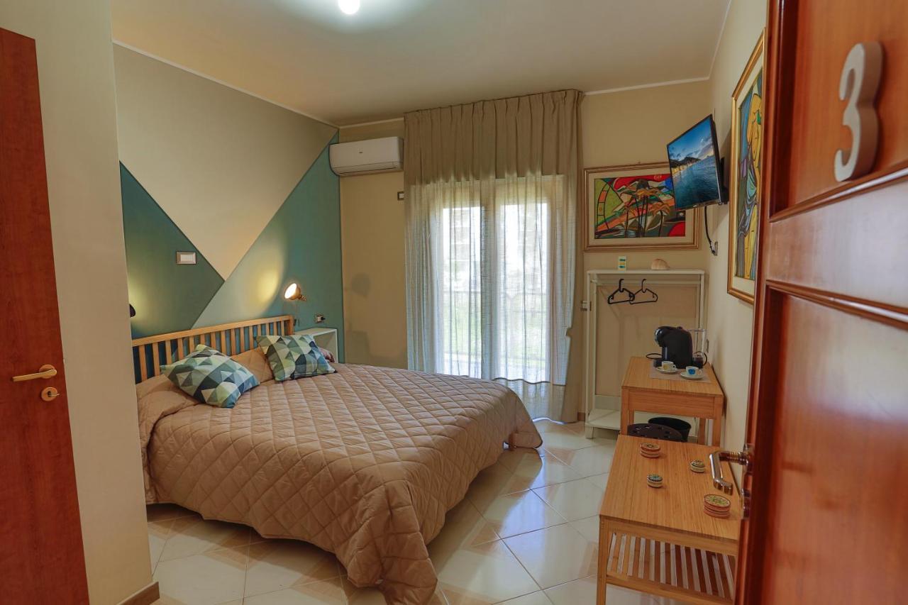 B&B Casabuddace Messina Exterior foto
